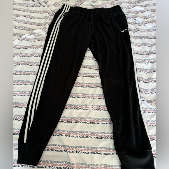 Mens Adidas track pants size XL black & white - Picture 1 of 4